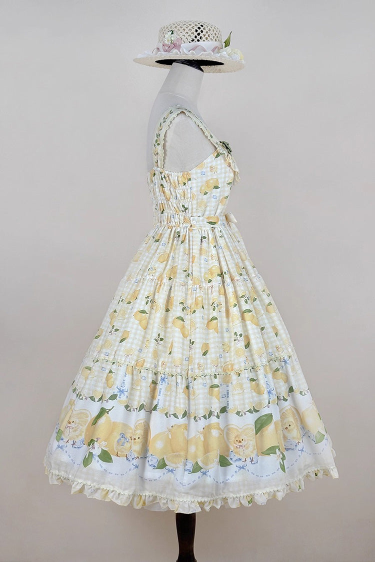 Finely Styled Dress with a Classic Vintage Look