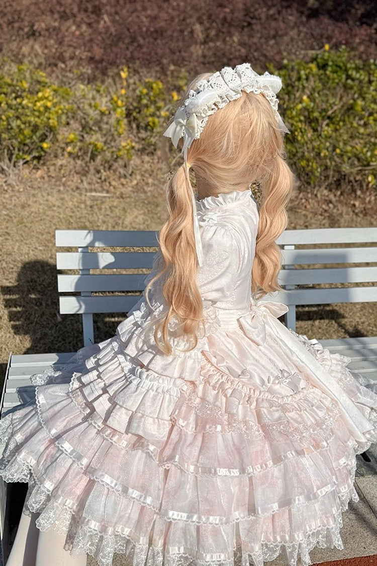 Finely Styled Dress with a Classic Vintage Look