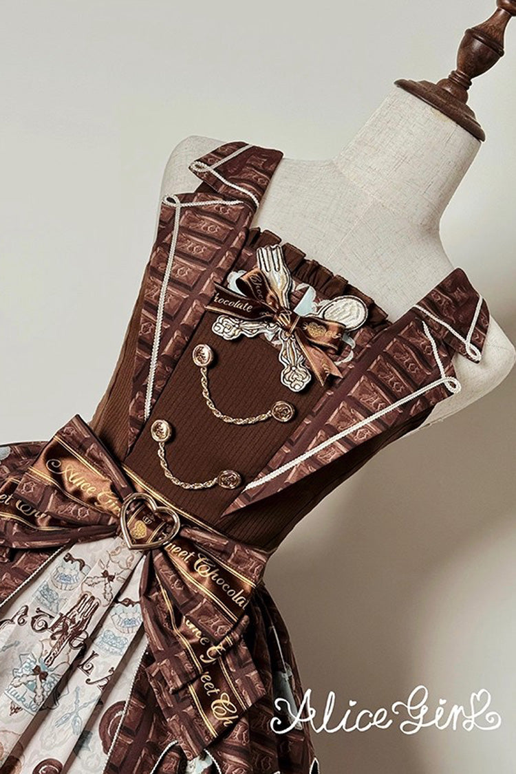 Finely Styled Dress with a Classic Vintage Look
