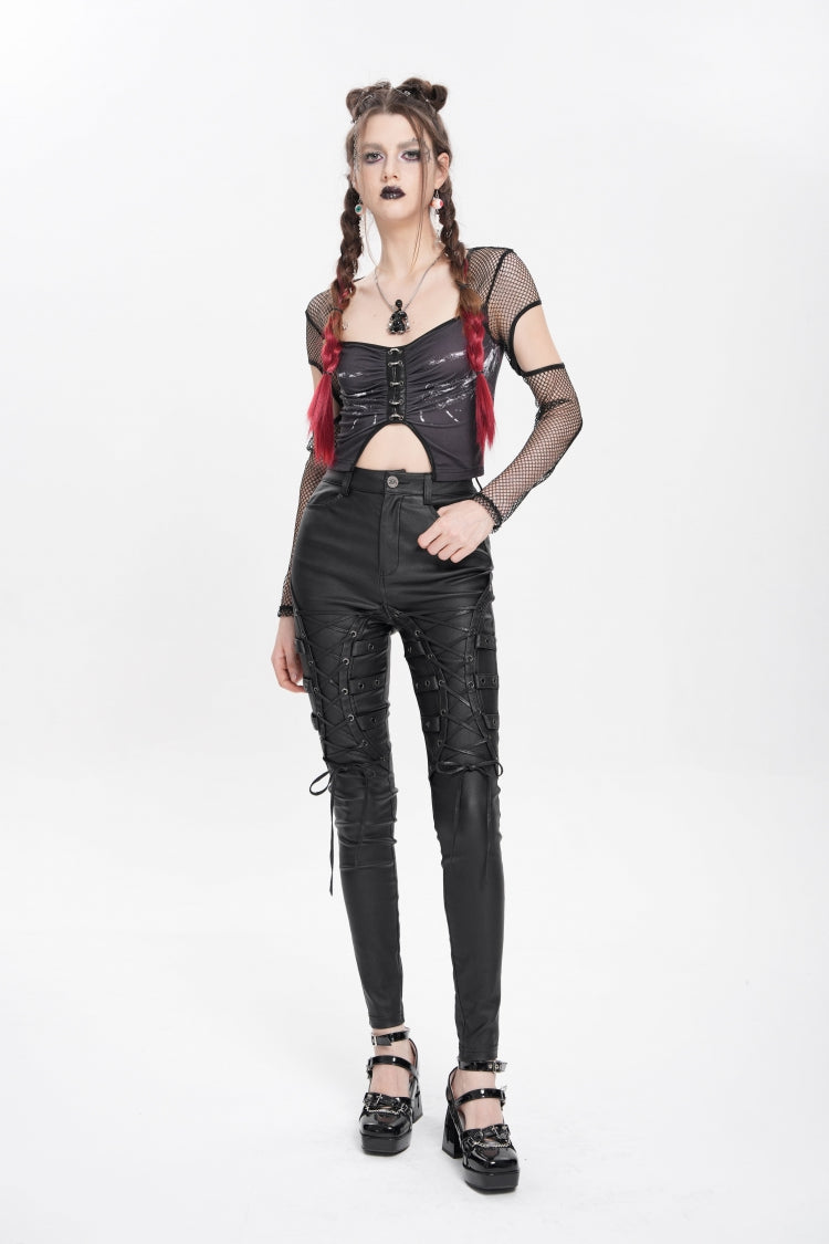 Effortlessly Elegant Pants with a Timeless Design