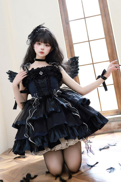 Beautifully Crafted Dress in a Classic Style