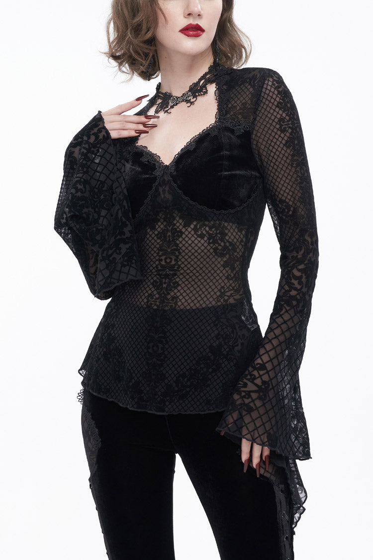 Effortlessly Elegant T-Shirt with a Timeless Design