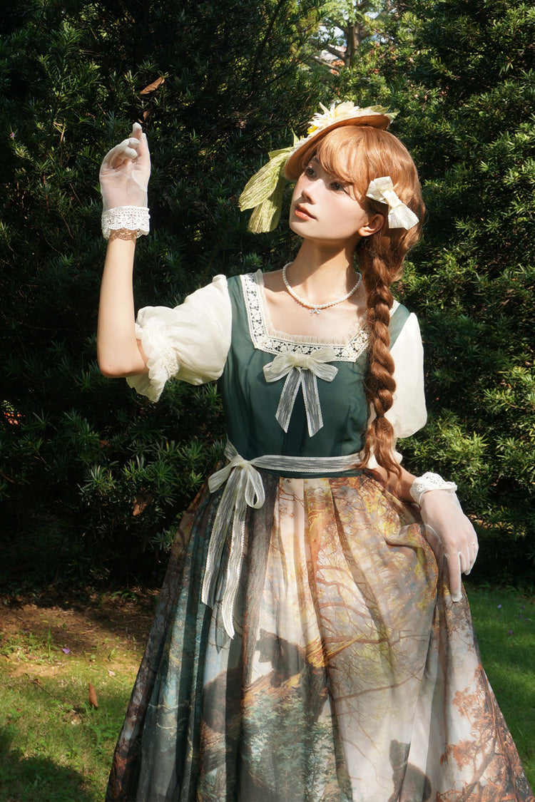 Finely Styled Dress with a Classic Vintage Look