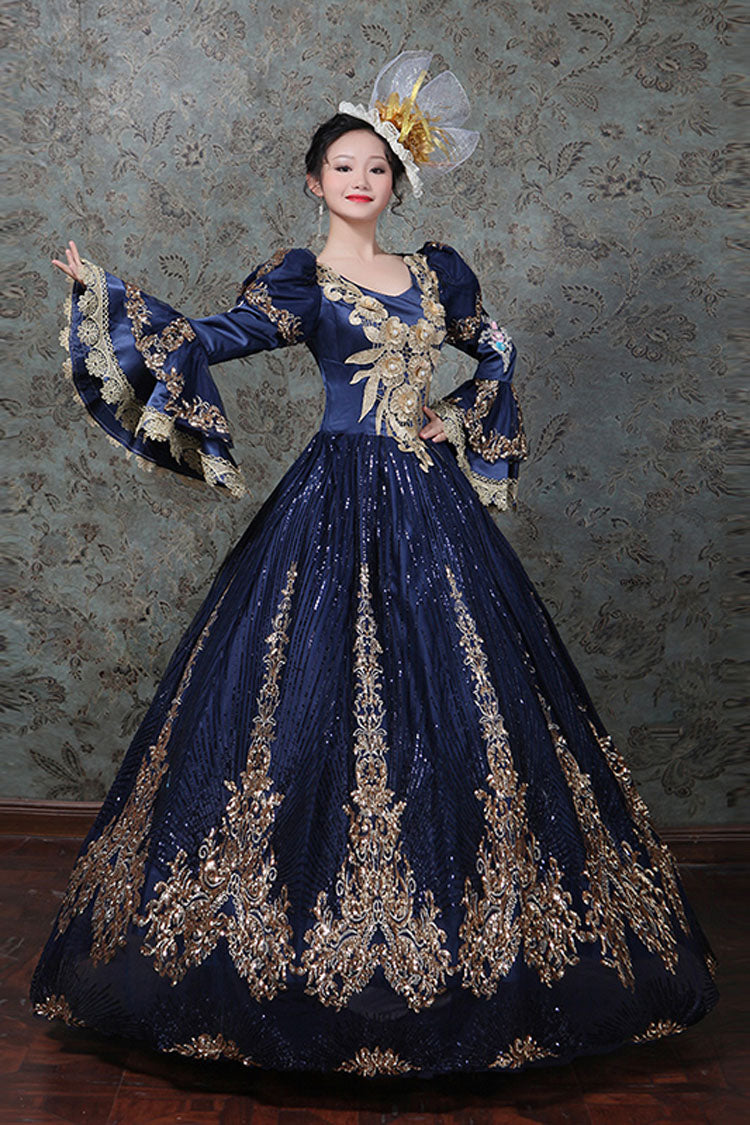 Finely Styled Dress with a Classic Vintage Look