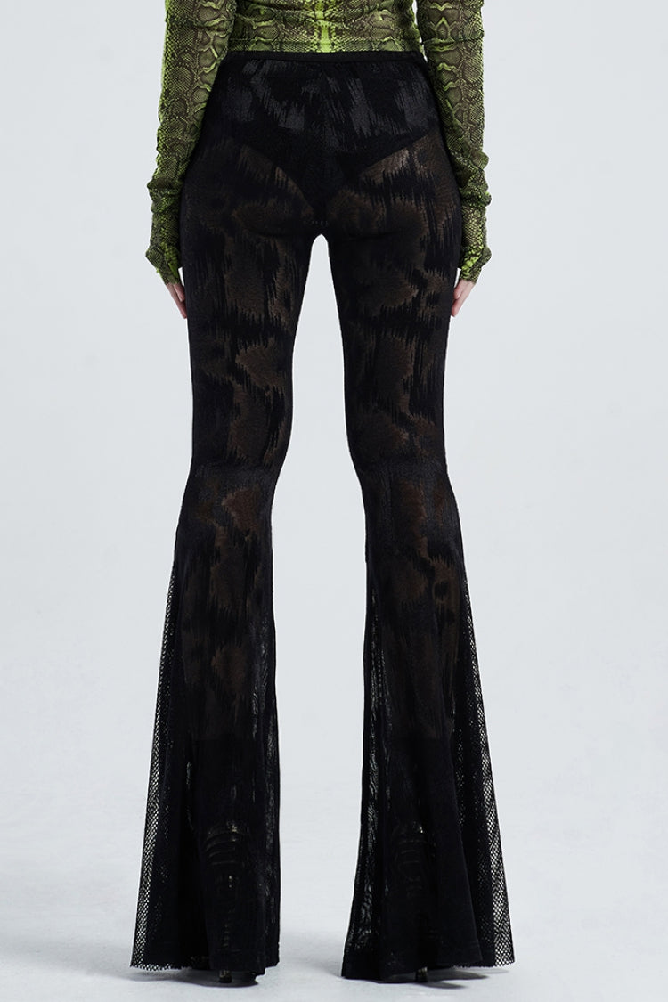 Beautifully Crafted Pants in a Classic Style