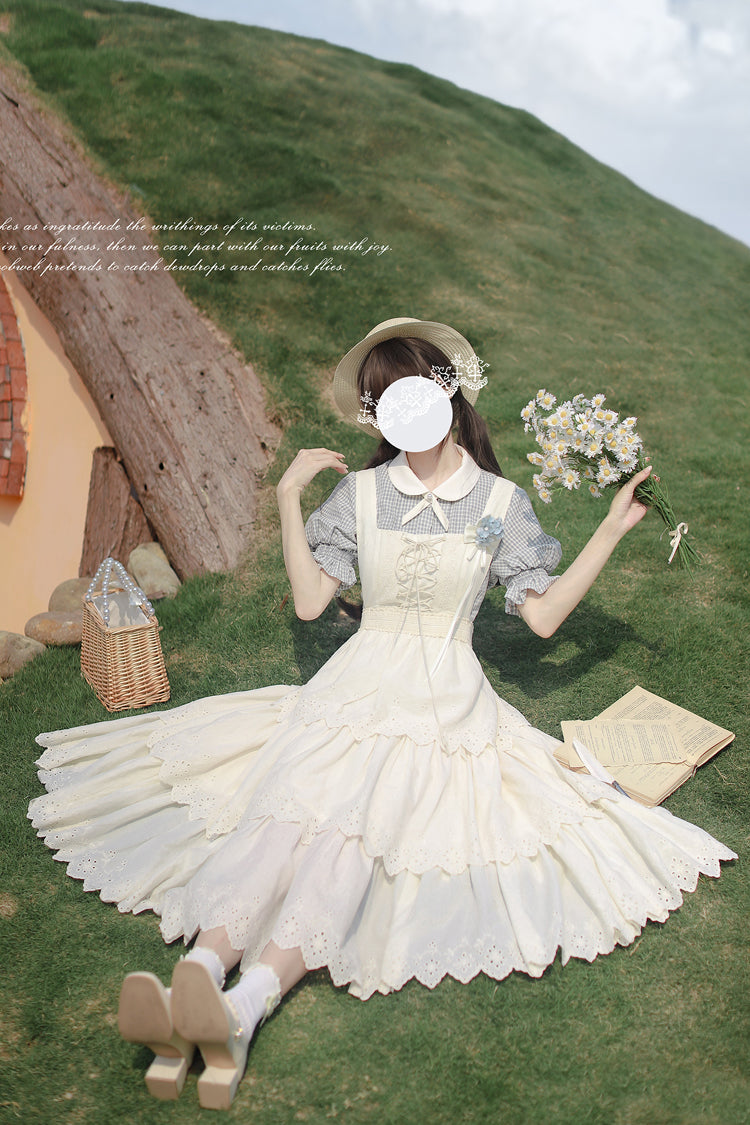 Beautifully Crafted Dress in a Classic Style