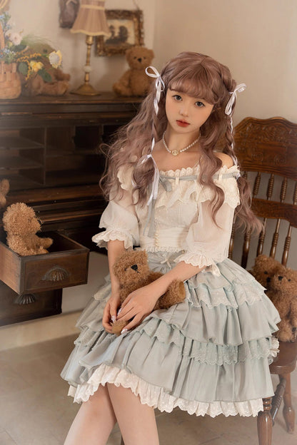 Subtly Elegant Garment with a Refined Vintage Look
