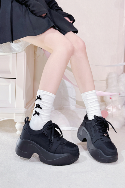 Ribbon Heart Lace Platform Sneakers