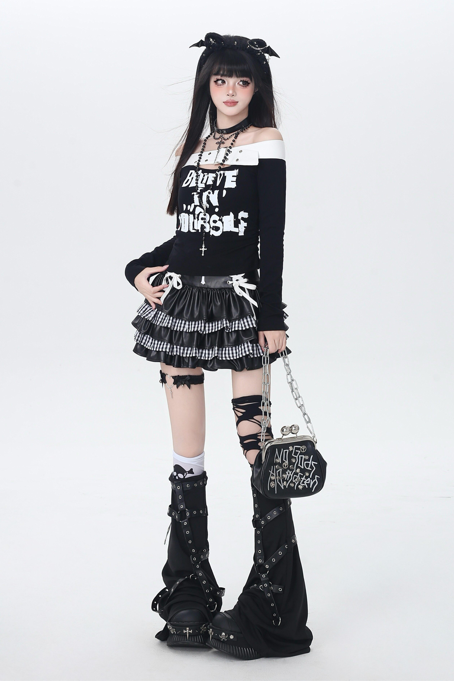 Off-shoulder Lace Letter Top