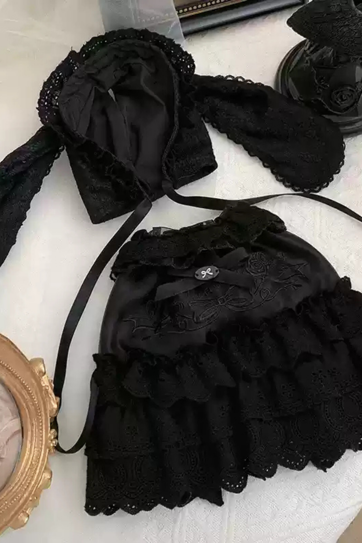 [pre-order] Lace Dark Bunny Bag