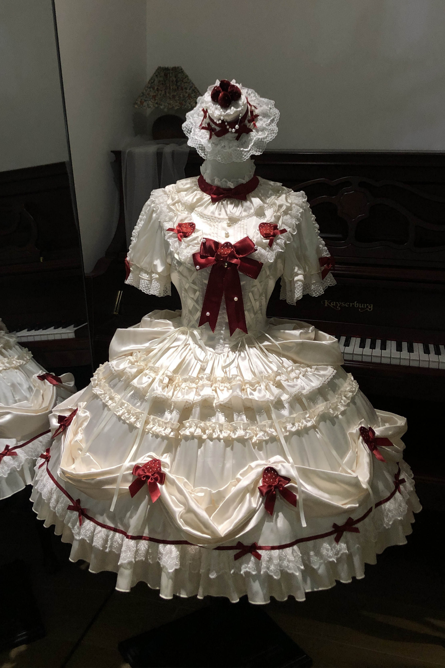 [pre-order Deadline: March 29] Cream Strawberry Lolita Dress
