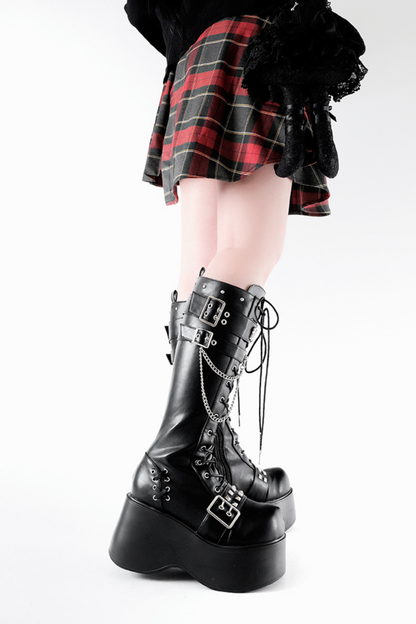 Mode Lace Up Medium Boots