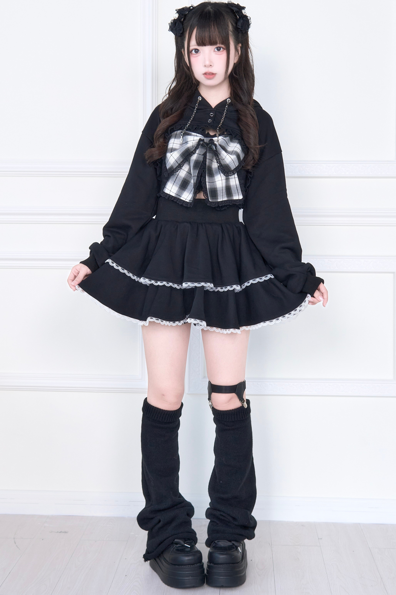 Ribbon Vest + Short Sweatshirt