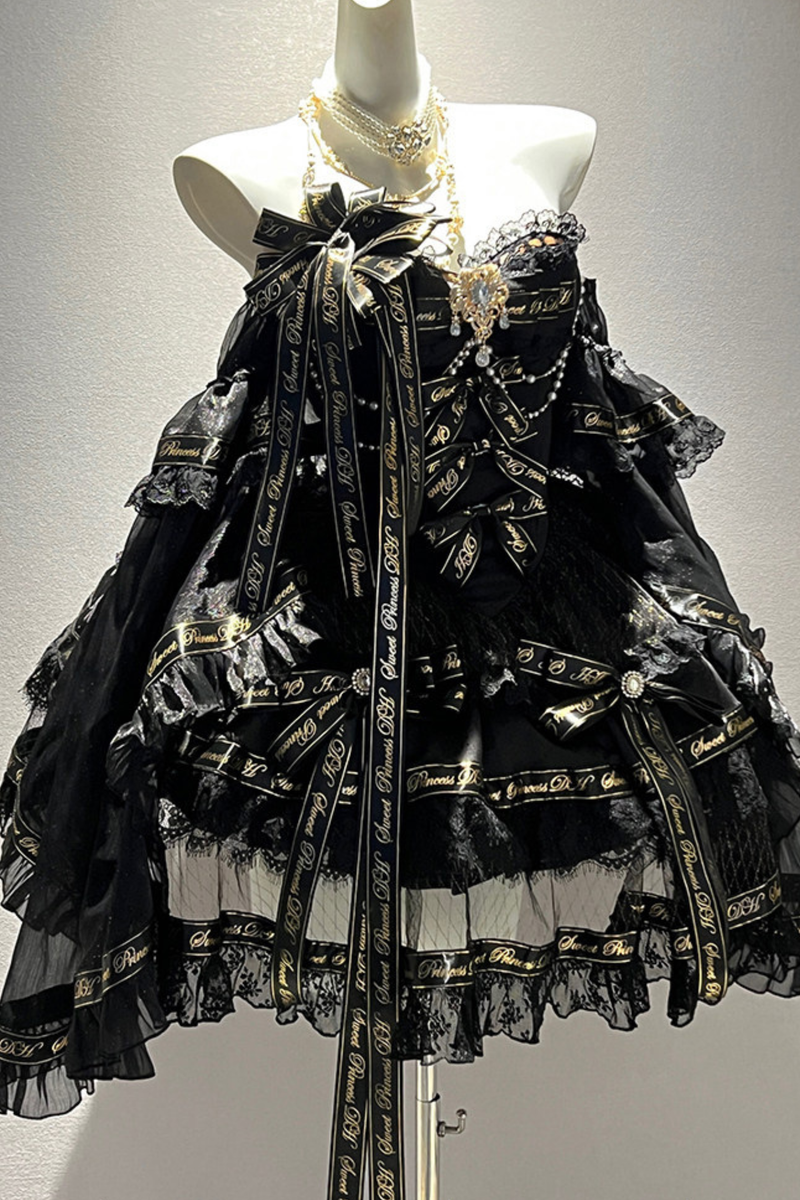 Golden Gothic Dress + Choker + Sleeve + Badge