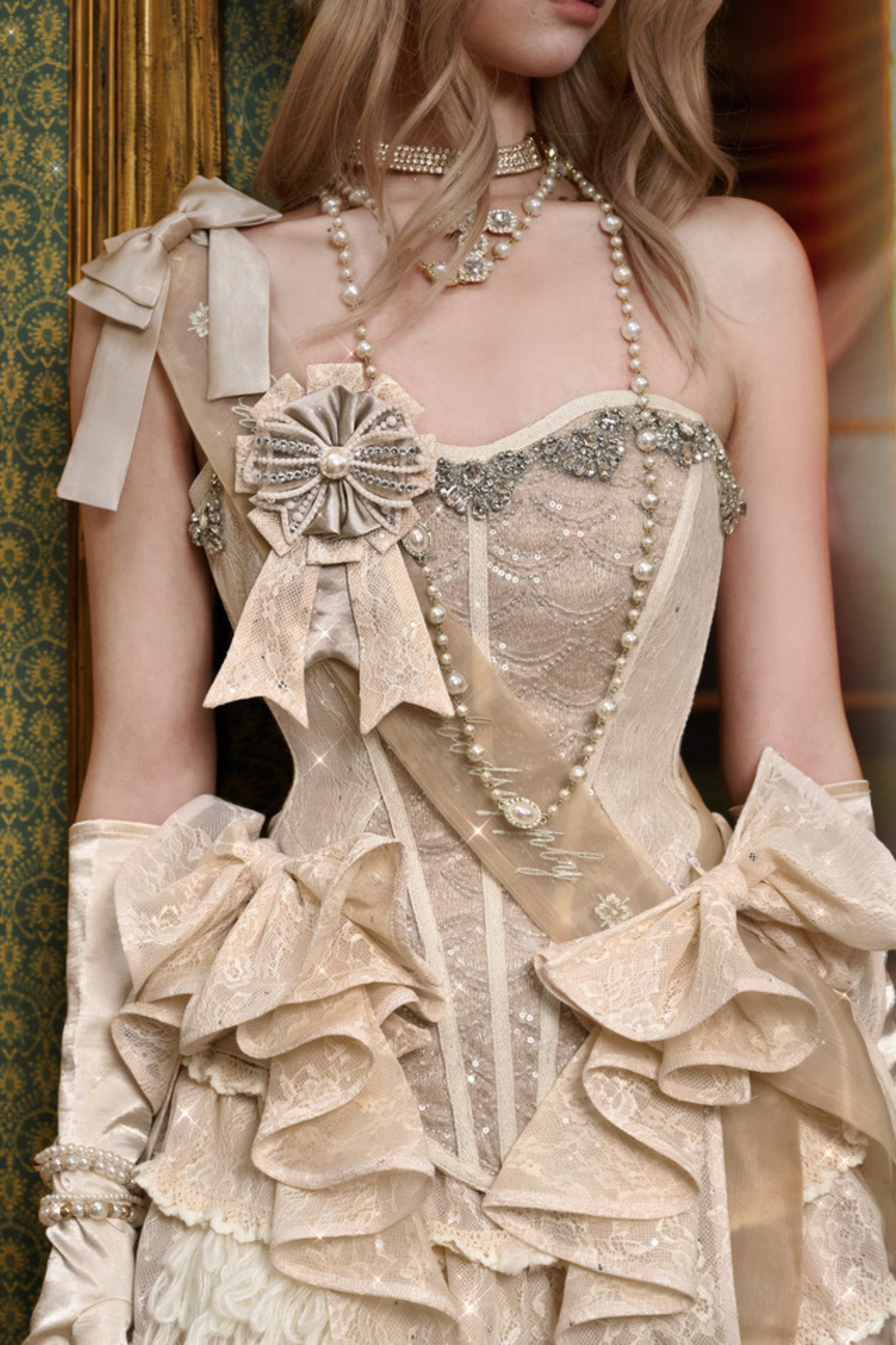 Night Party Gothic Ribbon Top + Ribbon + Brooch + Hat