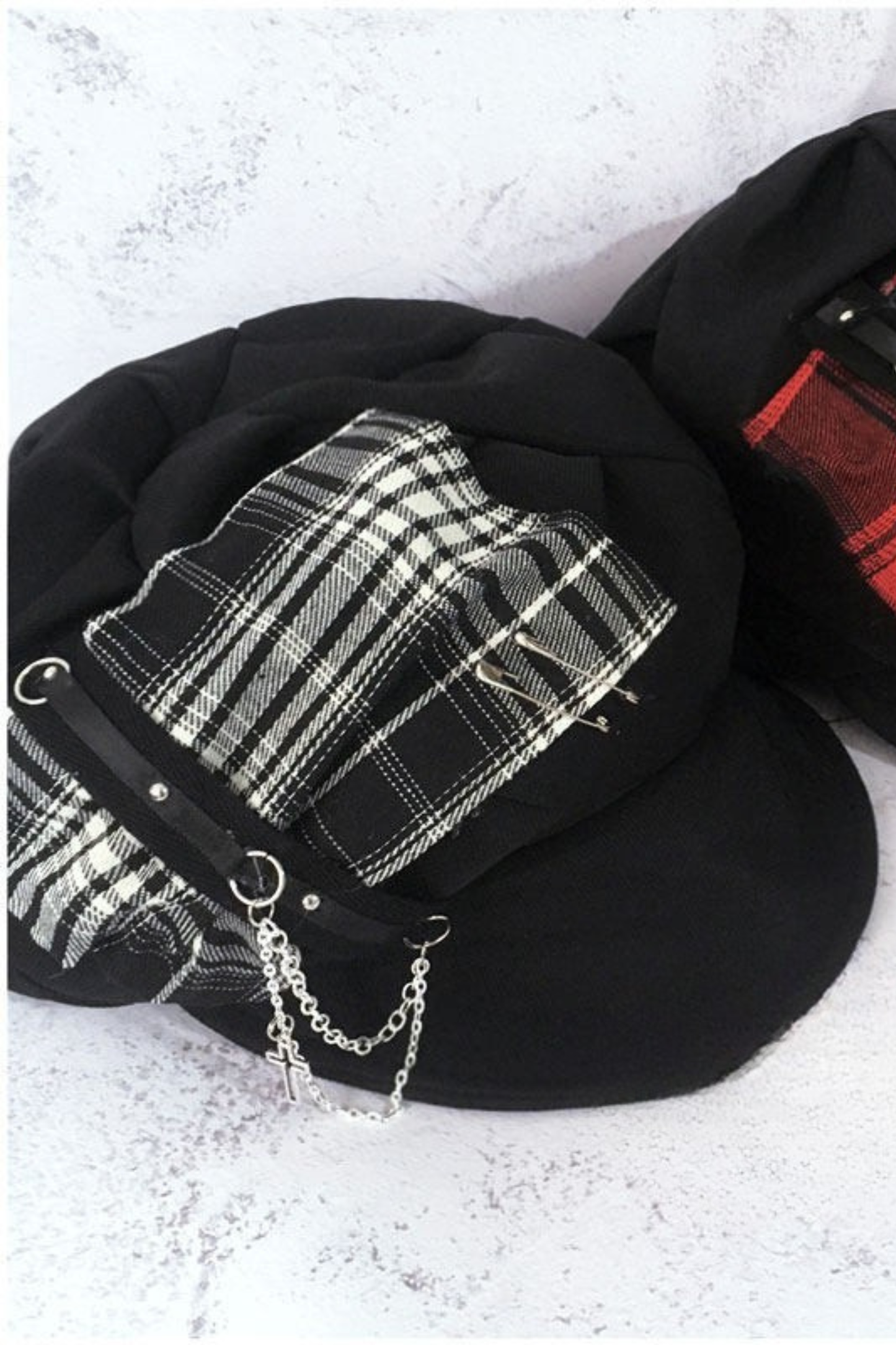 Dark Plaid Cloud Hat
