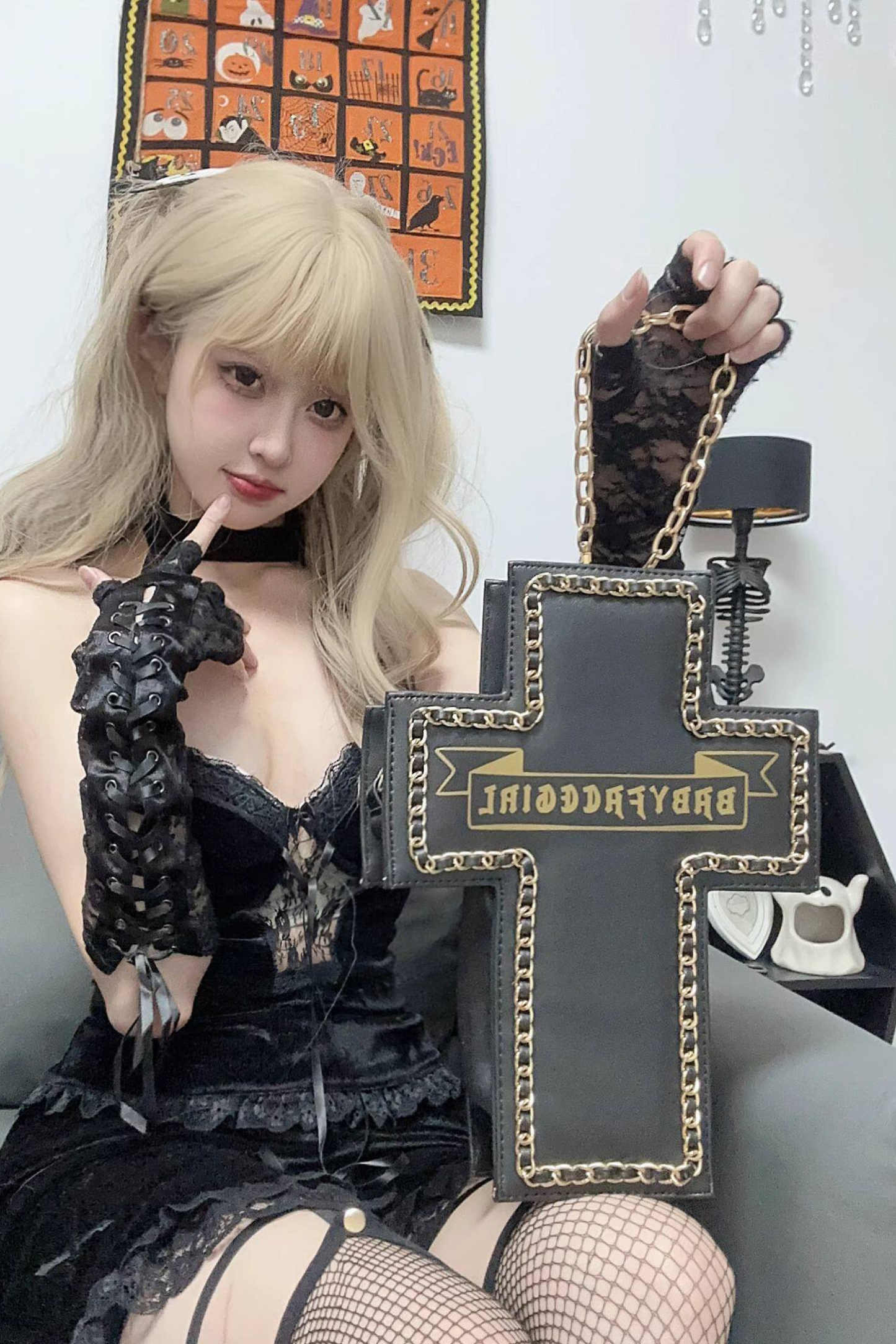 Paradise Dark Crossbody Bag