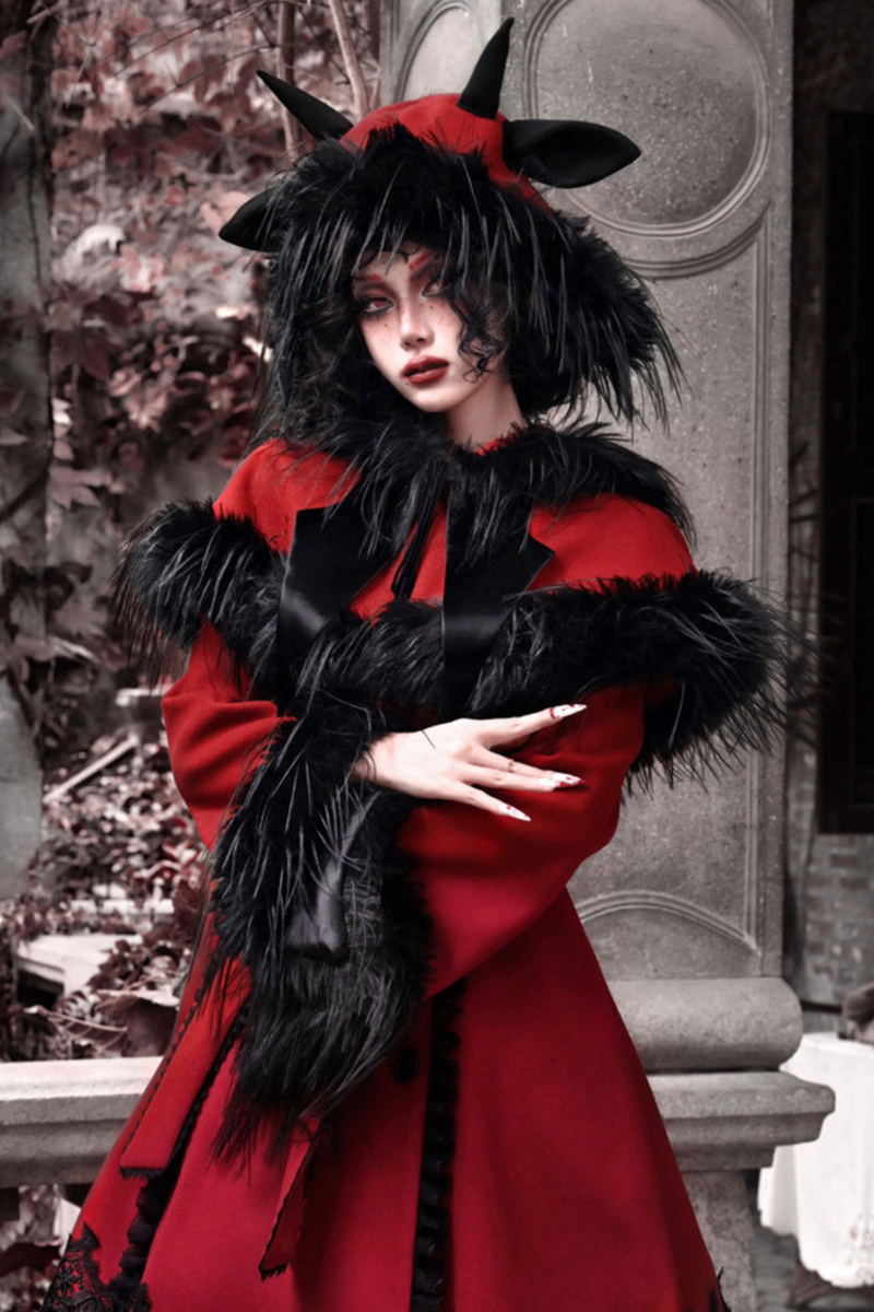 Carol Gothic Dark Wind Sheep Fur Hat