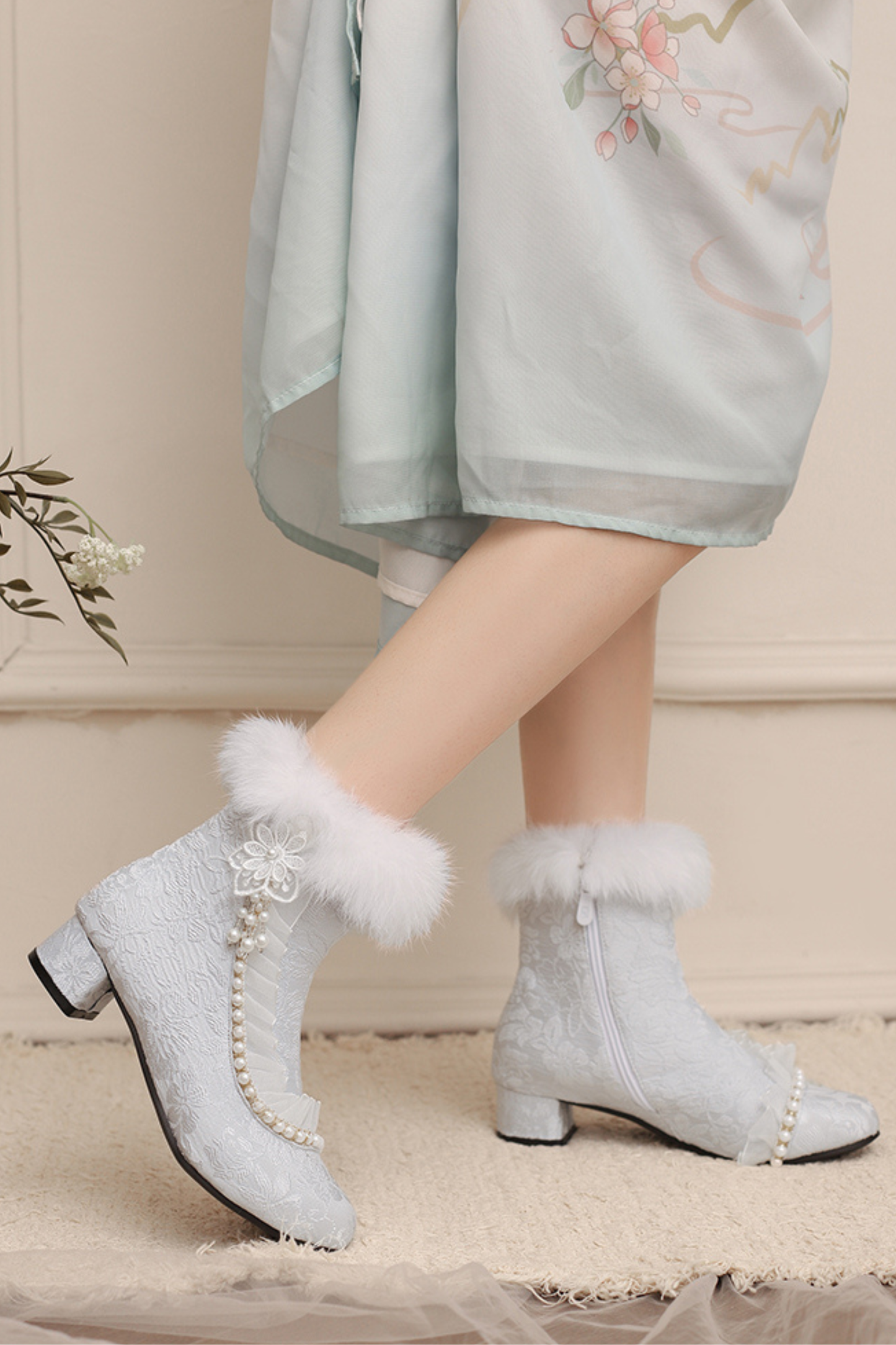 Lace Fur Short Boots