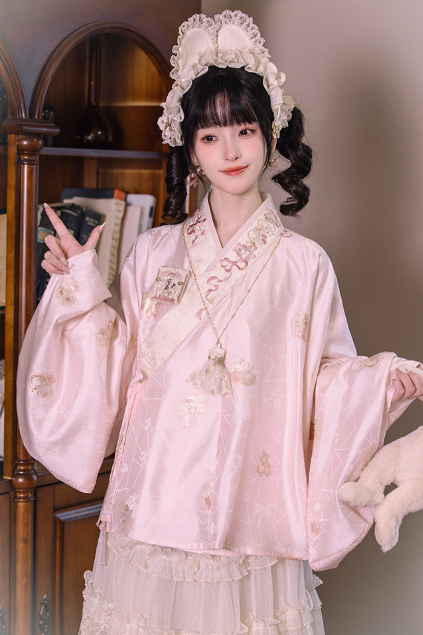 Chinese-style Pastel Top + Apron + Bow + Necklace + Brooch + Hair Accessories