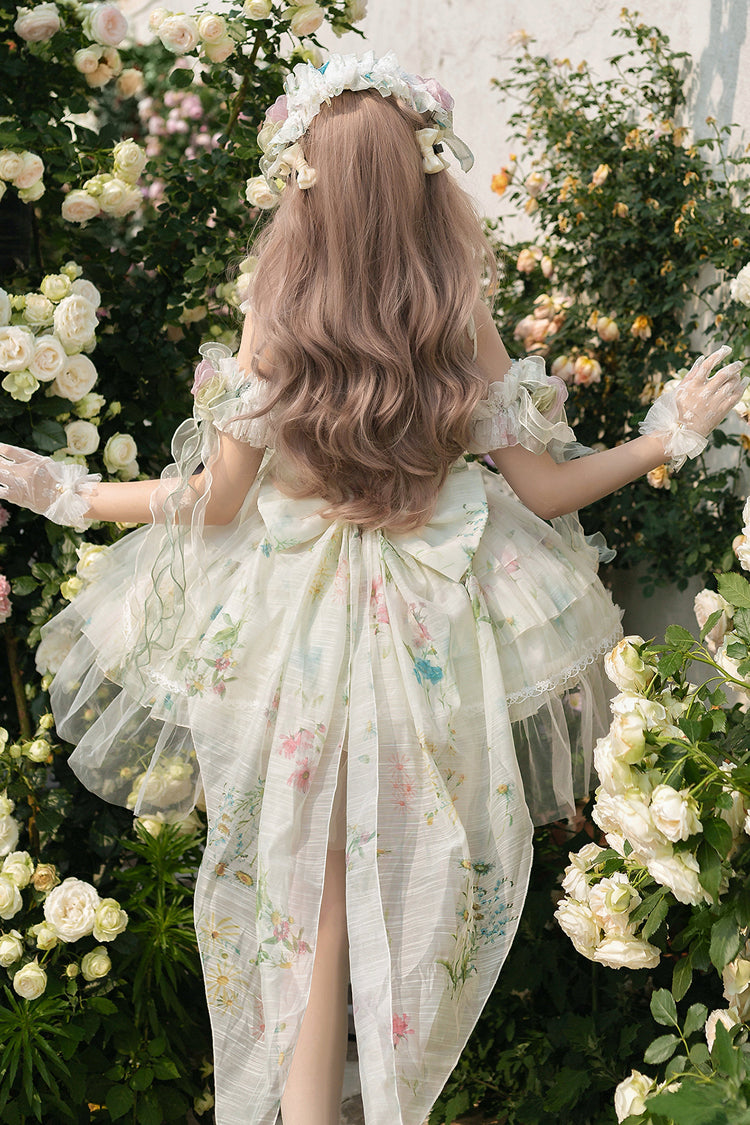 Finely Styled Dress with a Classic Vintage Look