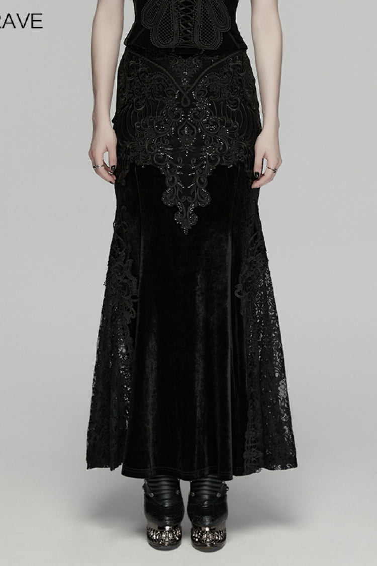 Casually Elegant Garment with a Refined Edge
