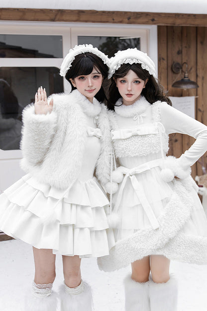 Finely Styled Dress with a Classic Vintage Look