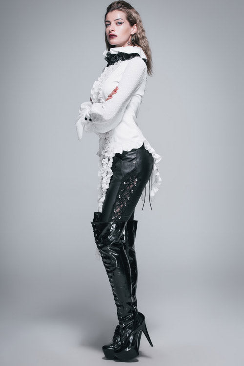 Classic Vintage Blouse with a Flattering Fit