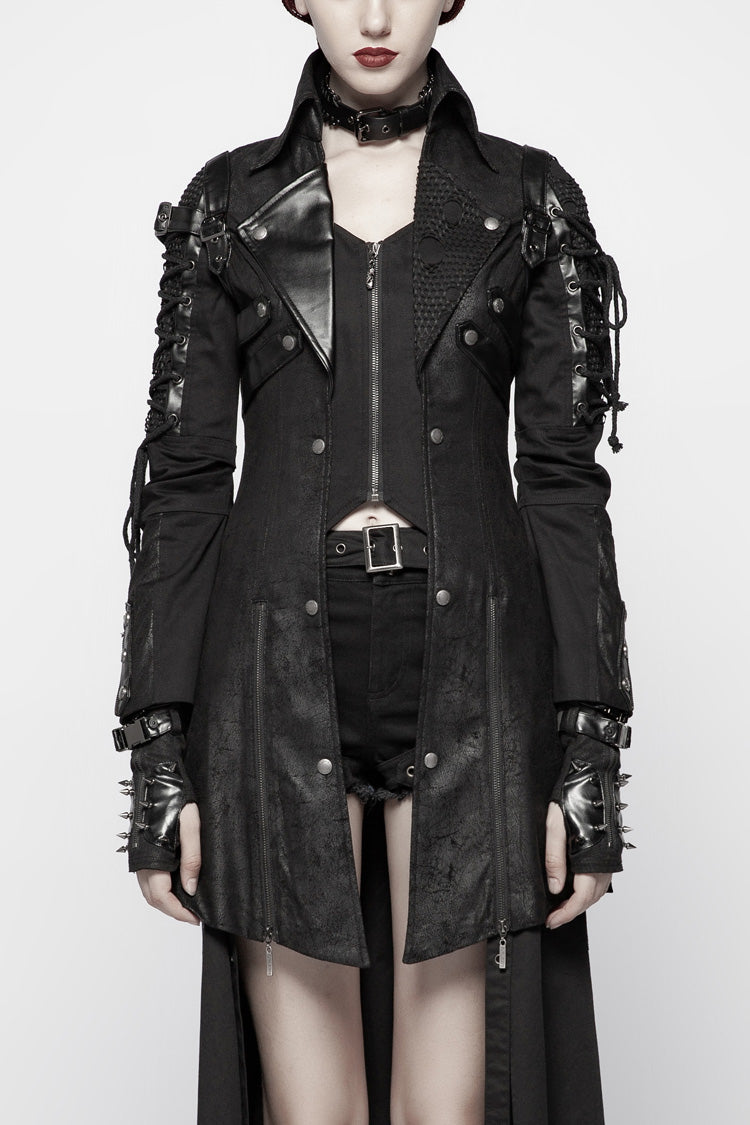 Beautifully Finished Coat in a Timeless Design