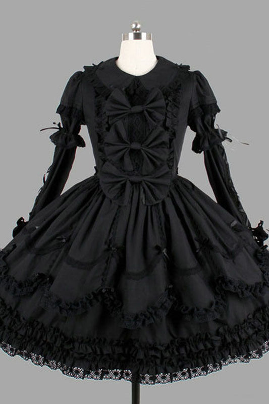 Subtly Elegant Dress with a Refined Vintage Look