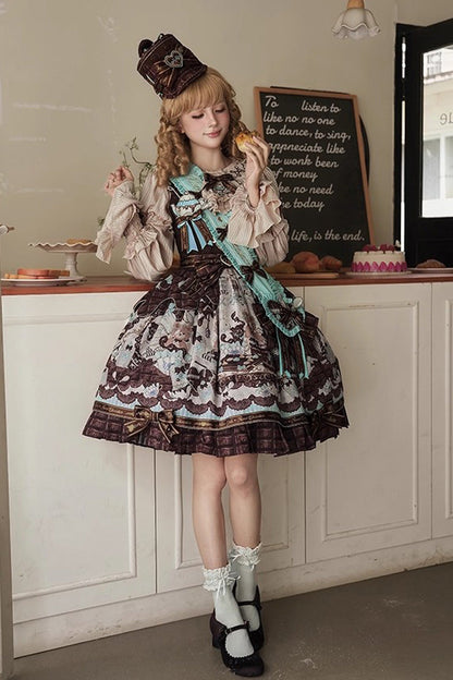 Finely Styled Dress with a Classic Vintage Look