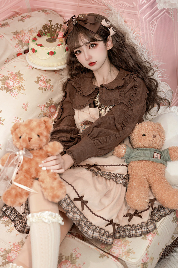 Finely Styled Dress with a Classic Vintage Look