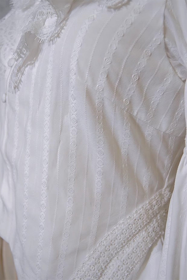 Classic Vintage Blouse with a Flattering Fit