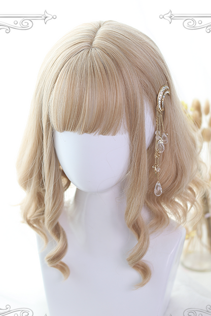 Subtly Elegant Garment with a Refined Vintage Look