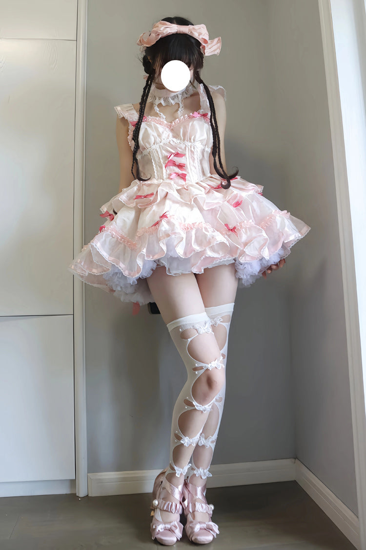 Finely Styled Dress with a Classic Vintage Look
