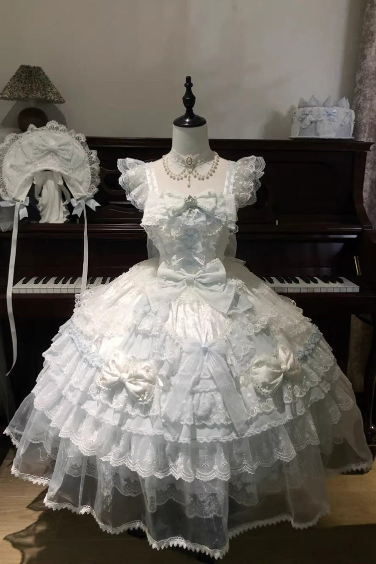 Subtly Elegant Dress with a Refined Vintage Look