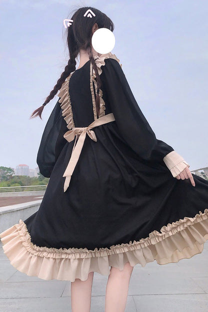 Effortlessly Elegant Dress with a Timeless Design