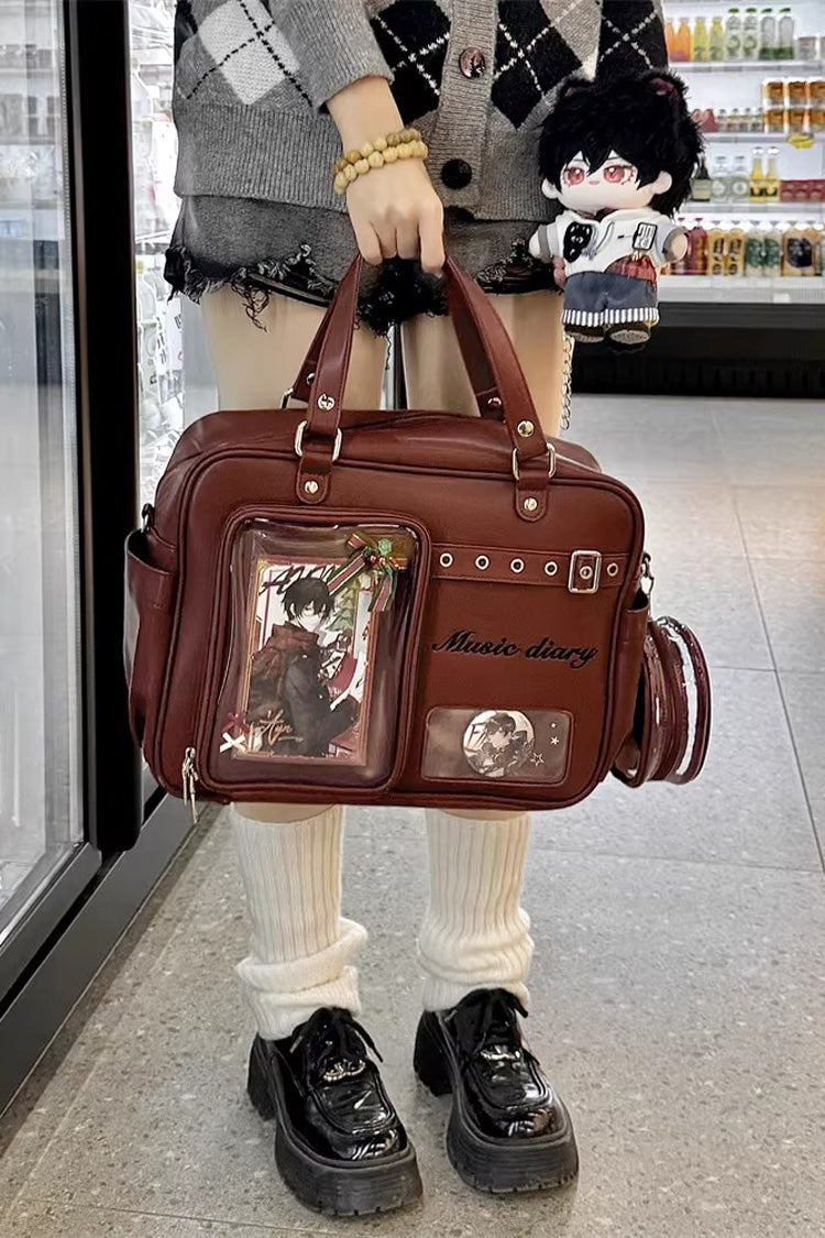 Finely Styled Bag with a Classic Vintage Look
