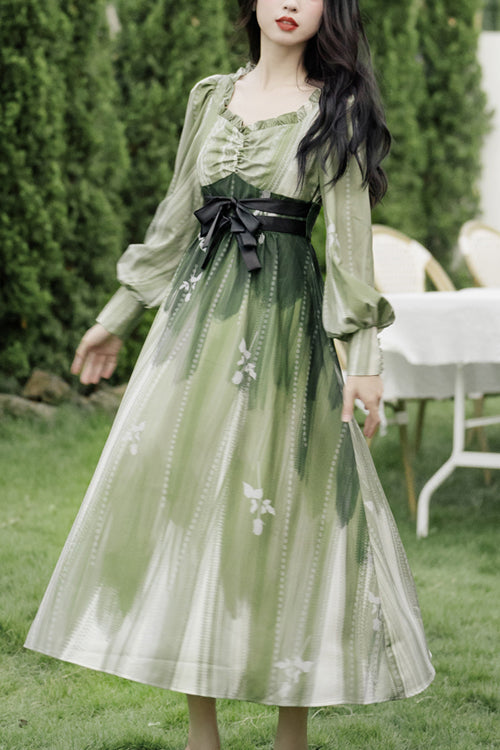 Vintage Style Dress with a Modern Fit