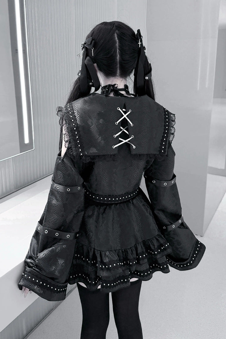 Effortlessly Elegant Garment with a Timeless Design