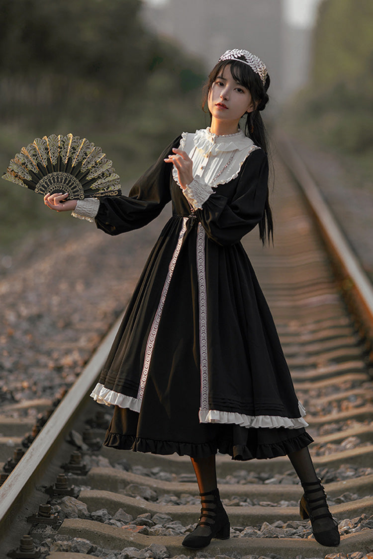 Vintage Inspired Dress with a Contemporary Edge