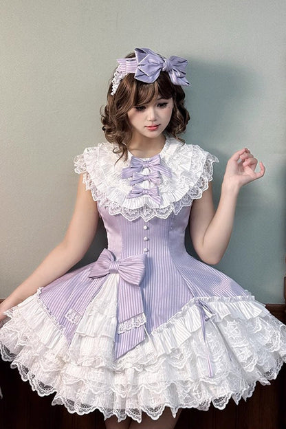 Casually Elegant Dress with a Refined Edge