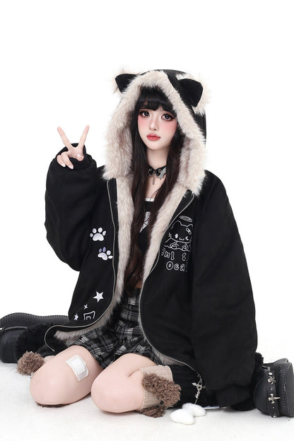 Subtly Elegant Coat with a Refined Vintage Look
