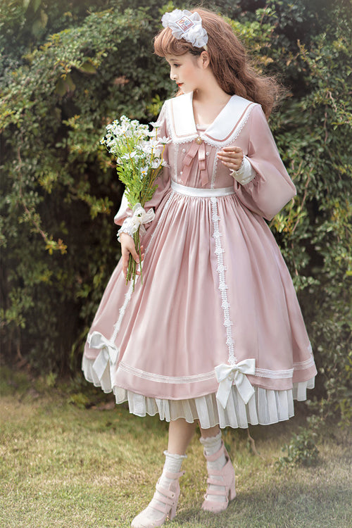 Casually Elegant Dress with a Refined Edge