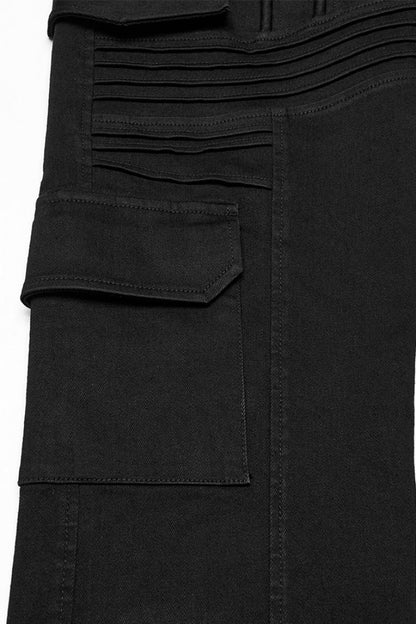 Casually Elegant Pants with a Refined Edge
