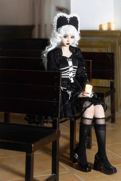 Casually Elegant Dress with a Refined Edge