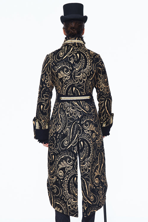 Subtly Elegant Coat with a Refined Vintage Look