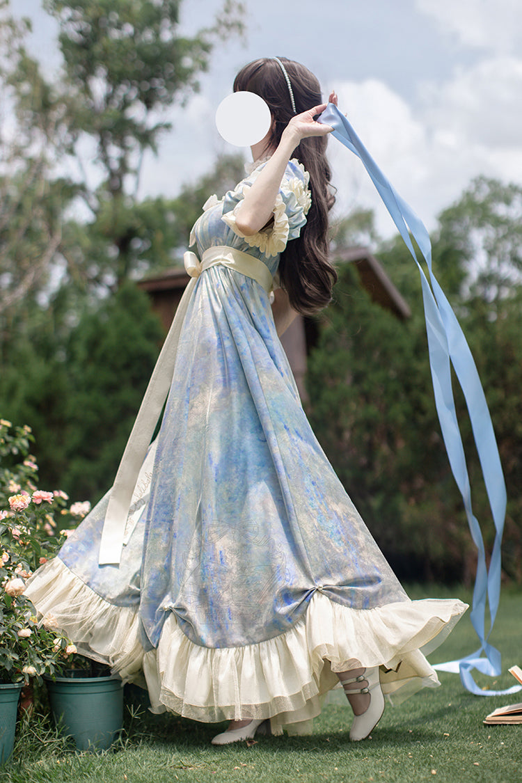 Finely Styled Dress with a Classic Vintage Look