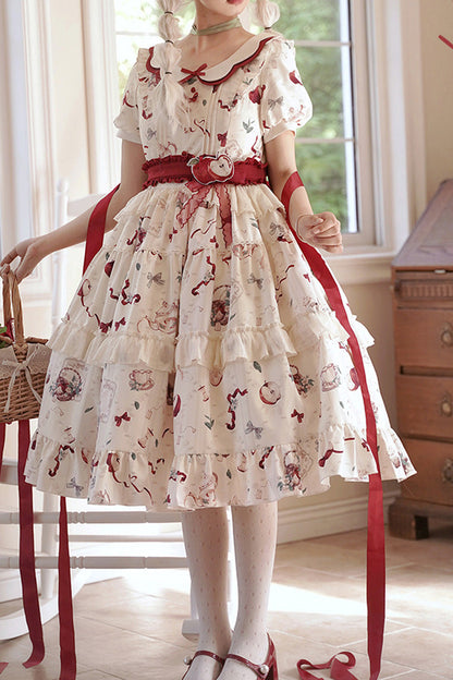 Classic Vintage Dress with a Flattering Fit