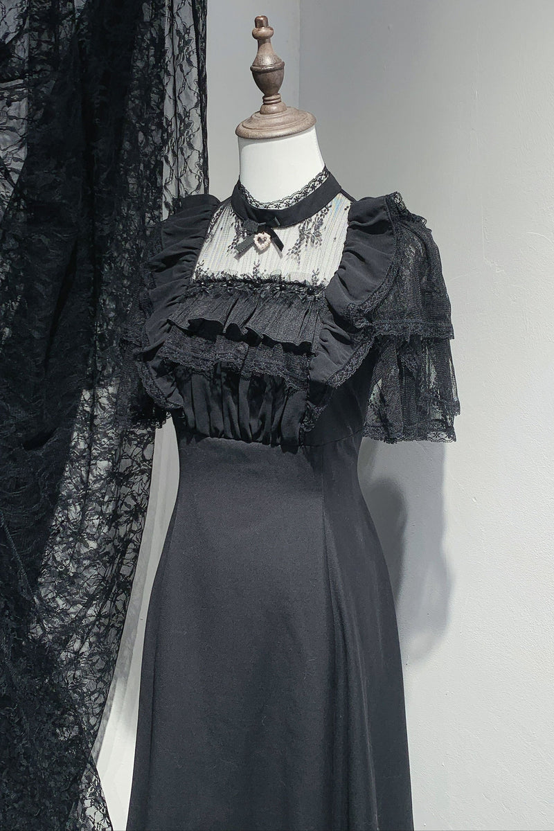 [pre-order] Lace Pearl Sheer Sleeve Long Dress